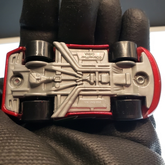 Disney Pixar Cars Holiday Hotshot Lightning McQueen - Picture 14 of 16